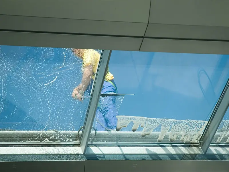 Glas- & Fensterreinigung